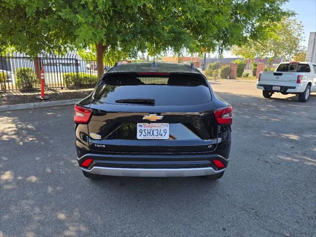 2025 Chevrolet Trax FWD LT