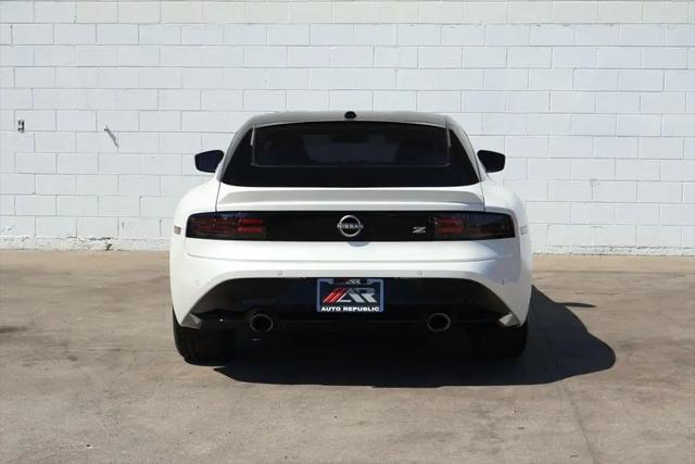 2025 Nissan Z Performance Automatic Transmission
