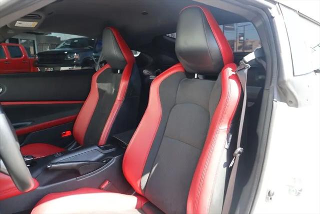 2025 Nissan Z Performance Automatic Transmission