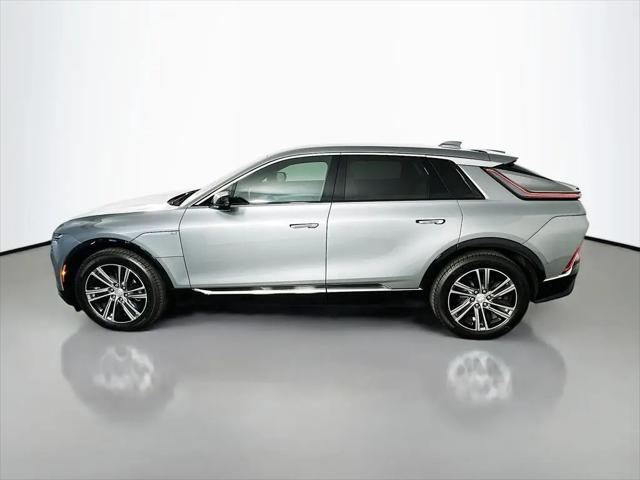 2024 Cadillac iQ Luxury w/1SC