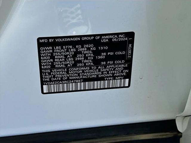 2024 Volkswagen Atlas Cross Sport 2.0T SEL R-Line