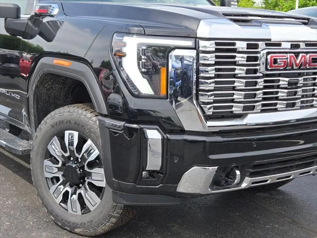 2026 GMC Sierra 2500HD Crew Cab, Standard Bed, Denali, 4WD