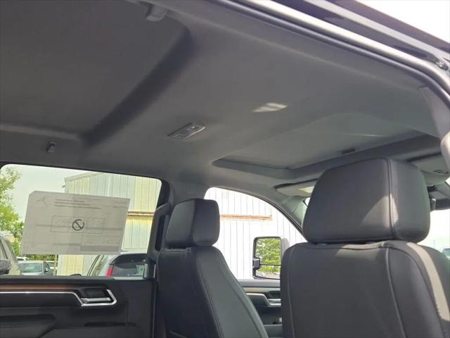 2026 GMC Sierra 2500HD Crew Cab, Standard Bed, Denali, 4WD