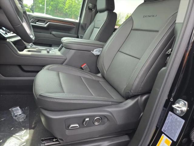 2026 GMC Sierra 2500HD Crew Cab, Standard Bed, Denali, 4WD