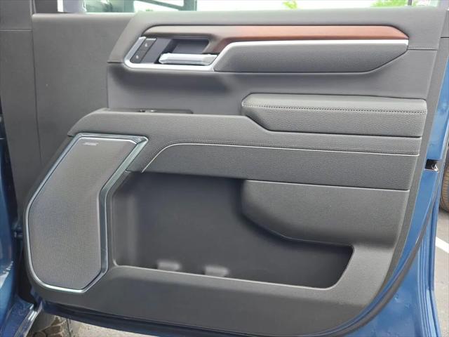 2026 GMC Sierra 2500HD Crew Cab, Standard Bed, Denali, 4WD