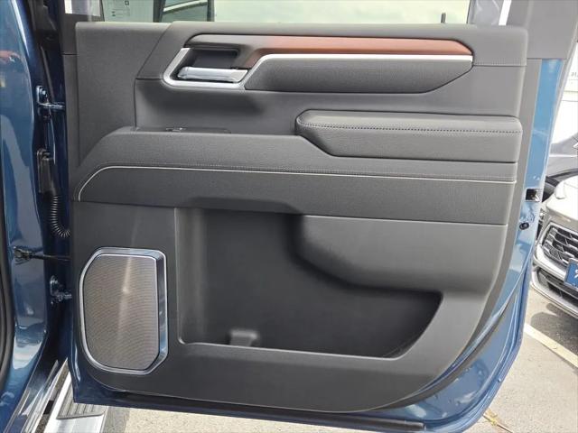 2026 GMC Sierra 2500HD Crew Cab, Standard Bed, Denali, 4WD