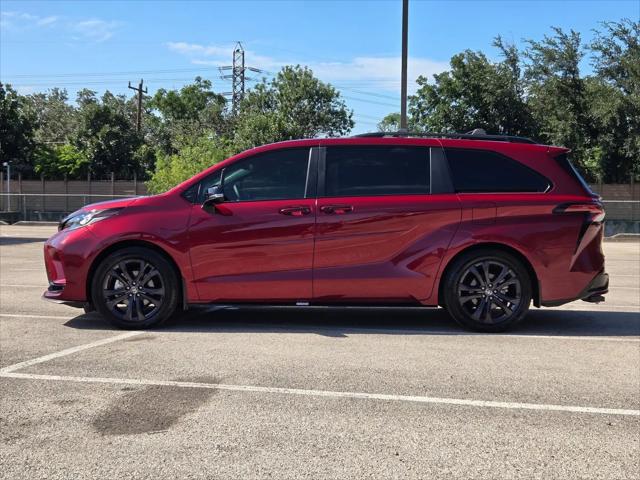 2025 Toyota Sienna XSE