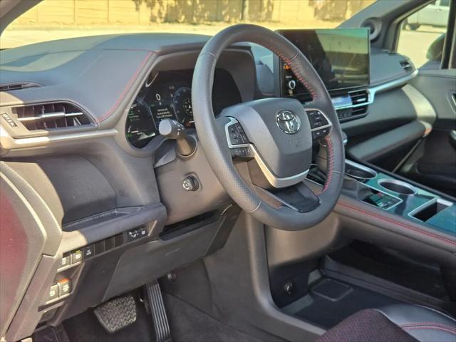 2025 Toyota Sienna XSE