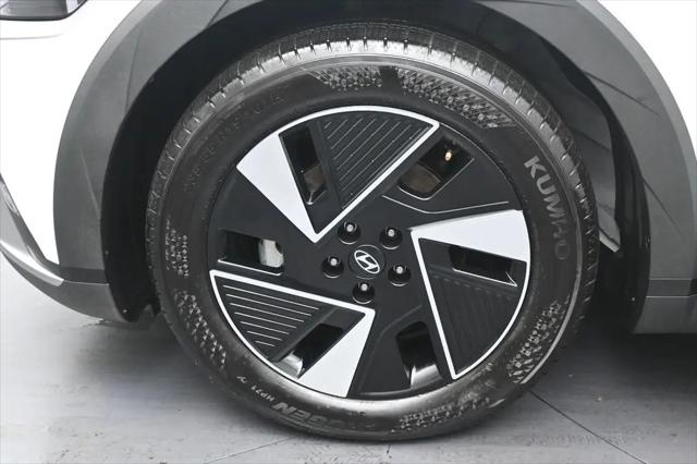 2025 Hyundai IONIQ 5 SE Standard Range