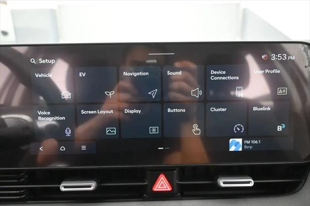2025 Hyundai IONIQ 5 SE Standard Range