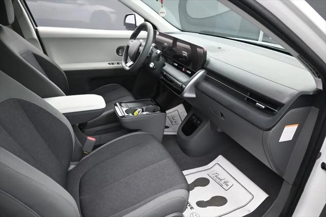 2025 Hyundai IONIQ 5 SE Standard Range