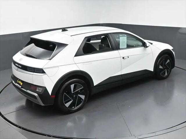 2025 Hyundai IONIQ 5 SE Standard Range