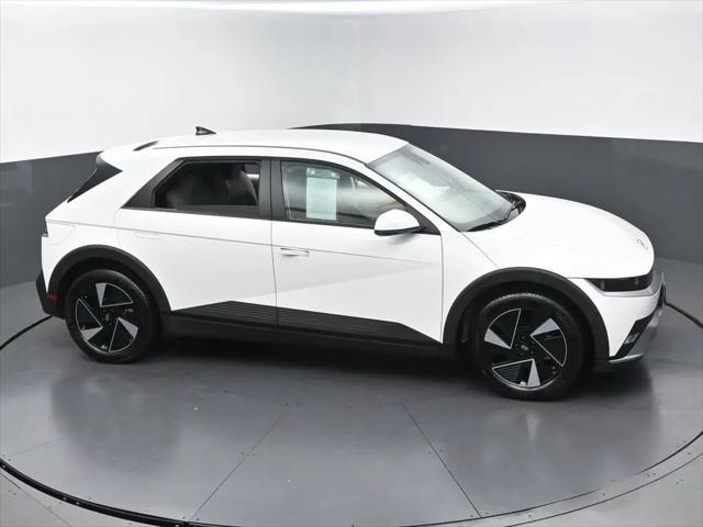 2025 Hyundai IONIQ 5 SE Standard Range