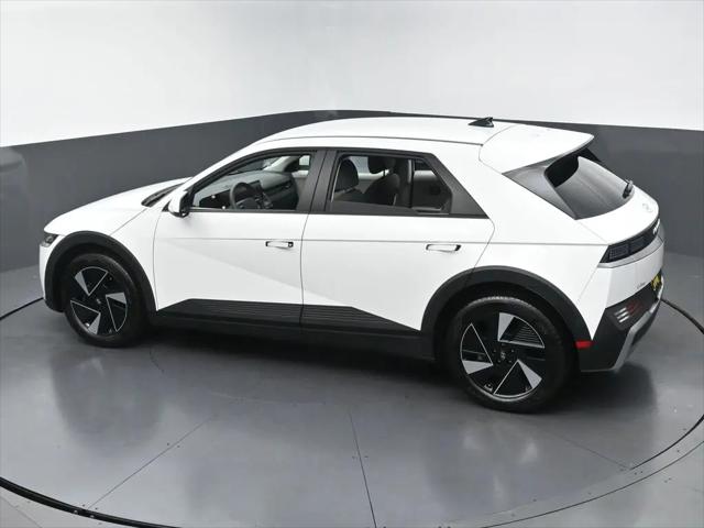 2025 Hyundai IONIQ 5 SE Standard Range