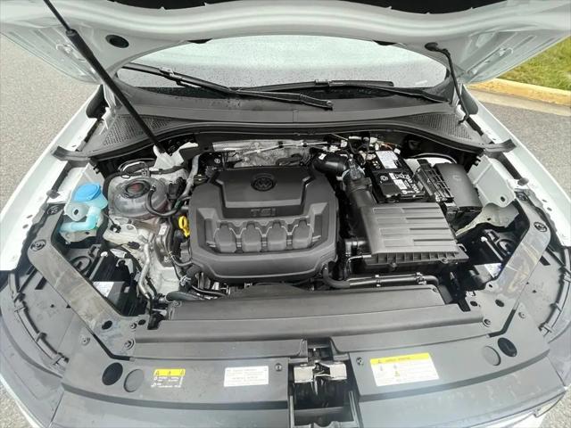 2024 Volkswagen Tiguan 2.0T SE