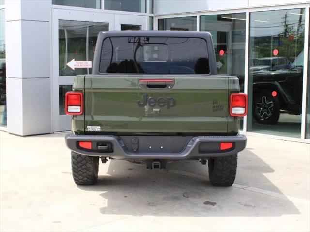 2021 Jeep Gladiator Sport