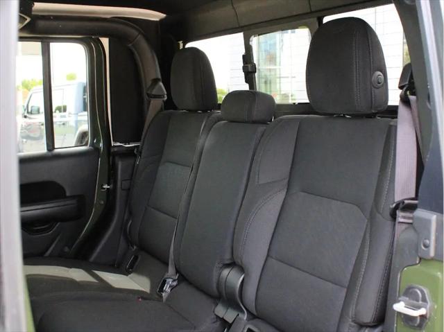 2021 Jeep Gladiator Sport