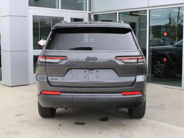 2026 Jeep Grand Cherokee L Altitude 4x4