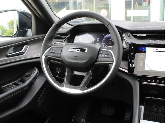2026 Jeep Grand Cherokee L Altitude 4x4