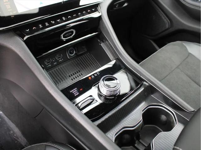 2026 Jeep Grand Cherokee L Altitude 4x4
