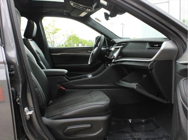 2026 Jeep Grand Cherokee L Altitude 4x4
