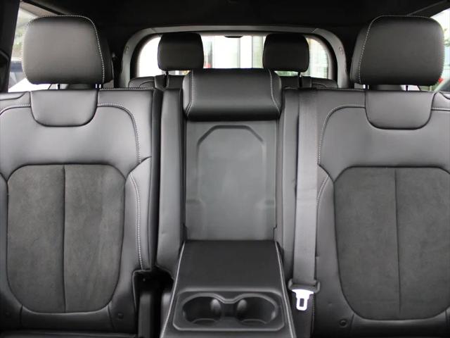 2026 Jeep Grand Cherokee L Altitude 4x4