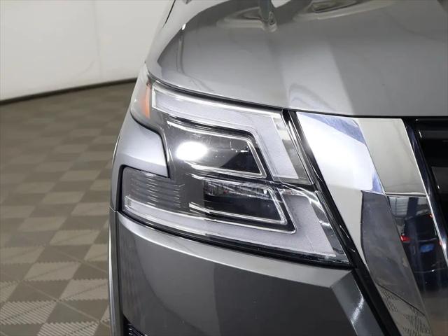 2024 Nissan Armada Platinum 4WD