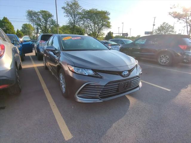 2023 Toyota Camry LE Hybrid