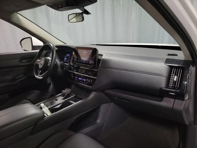 2025 Nissan Pathfinder SV 4WD