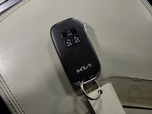 2022 Kia Carnival MPV EX