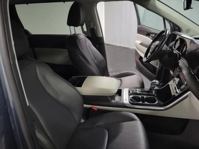 2022 Kia Carnival MPV EX