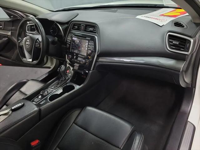 2023 Nissan Maxima SL