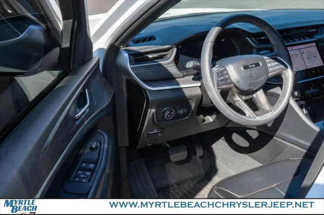 2025 Jeep Grand Cherokee L Limited 4x2