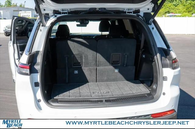 2025 Jeep Grand Cherokee L Limited 4x2
