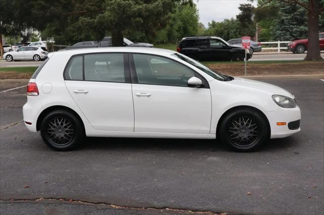 2013 Volkswagen Golf 2.5L 4-Door
