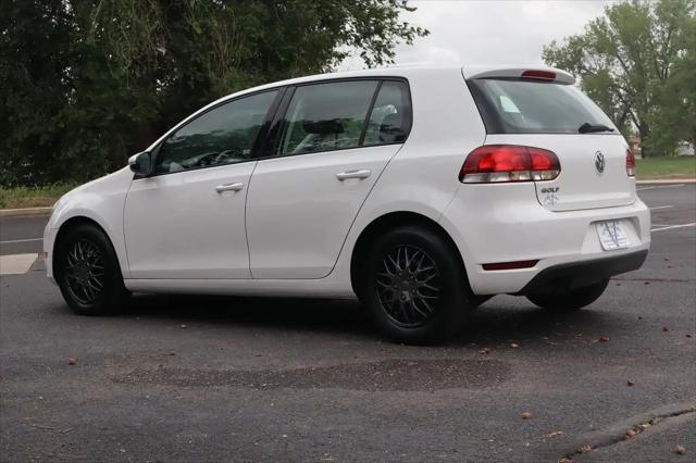 2013 Volkswagen Golf 2.5L 4-Door