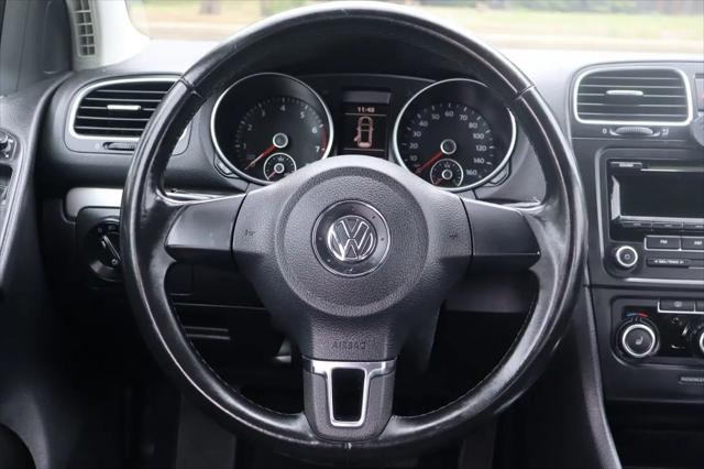2013 Volkswagen Golf 2.5L 4-Door