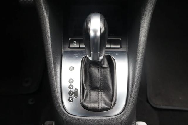 2013 Volkswagen Golf 2.5L 4-Door