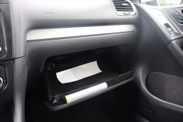 2013 Volkswagen Golf 2.5L 4-Door