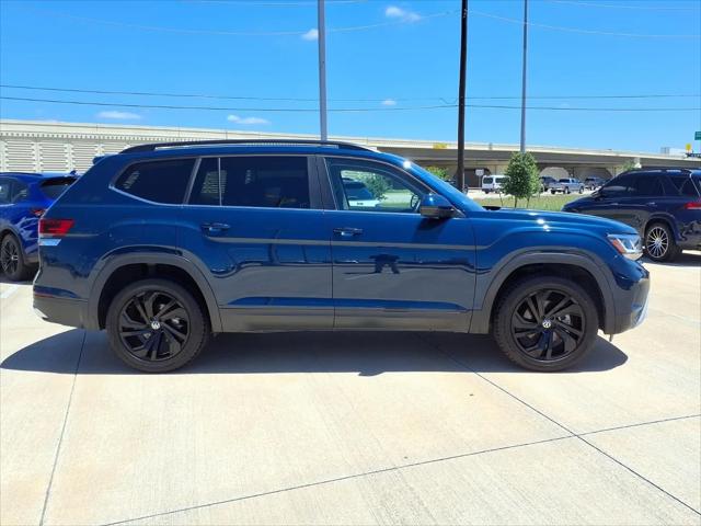 2022 Volkswagen Atlas 2.0T SE w/Technology
