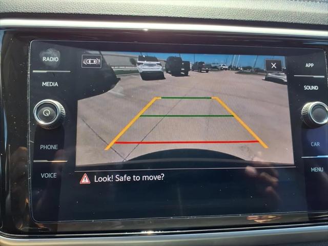 2022 Volkswagen Atlas 2.0T SE w/Technology
