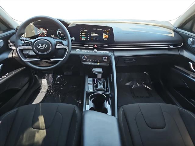 2024 Hyundai Elantra Hybrid Blue