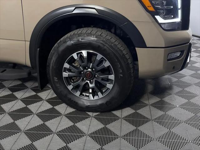 2024 Nissan Titan Crew Cab PRO-4X 4x4
