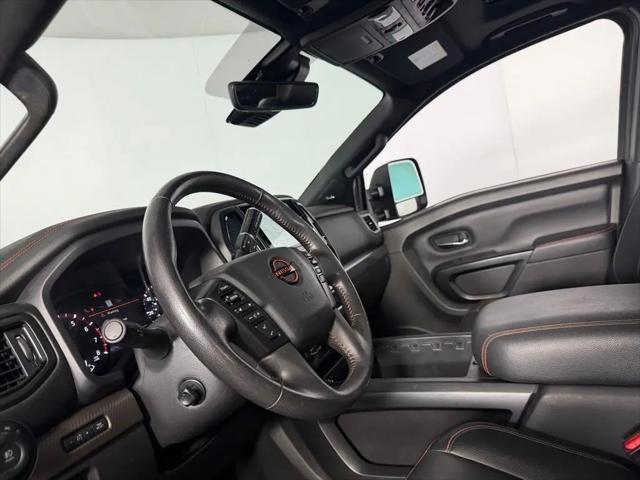 2024 Nissan Titan Crew Cab PRO-4X 4x4