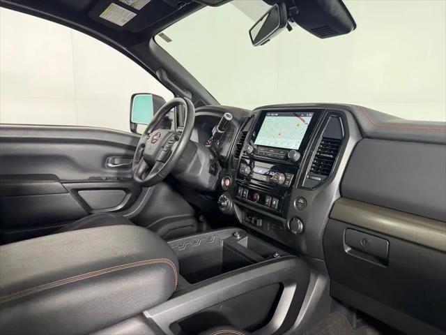 2024 Nissan Titan Crew Cab PRO-4X 4x4