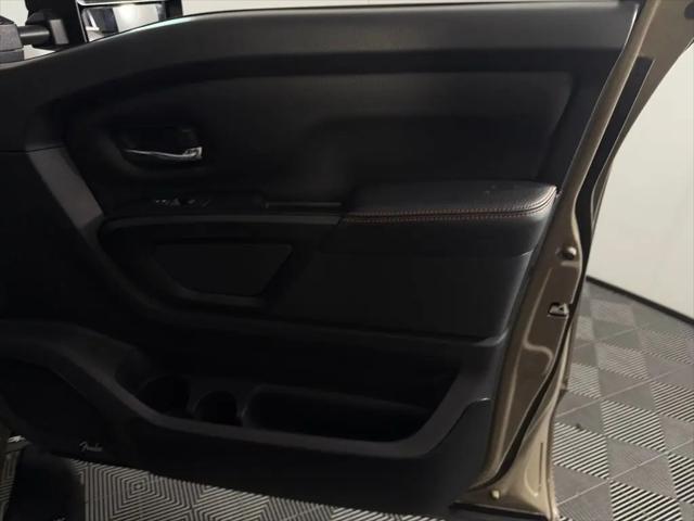 2024 Nissan Titan Crew Cab PRO-4X 4x4