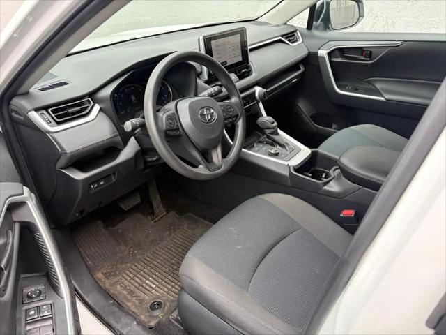 2023 Toyota RAV4 Hybrid LE
