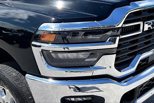 2026 Ram 2500 Big Horn Crew Cab 4x4 6'4" Box
