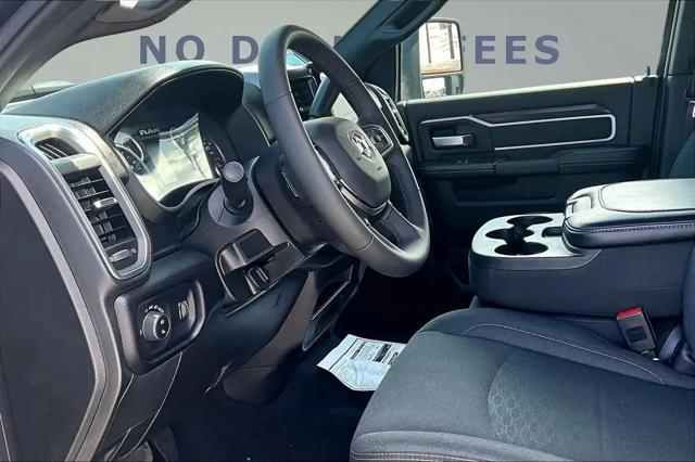 2026 Ram 2500 Big Horn Crew Cab 4x4 64 Box