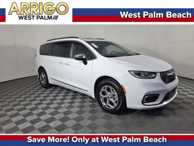 2023 Chrysler Pacifica Limited AWD for sale in West Palm Beach, FL